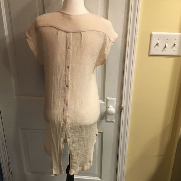 Goregous Bohemian ASTR button up sheer top - Picture 5 of 11